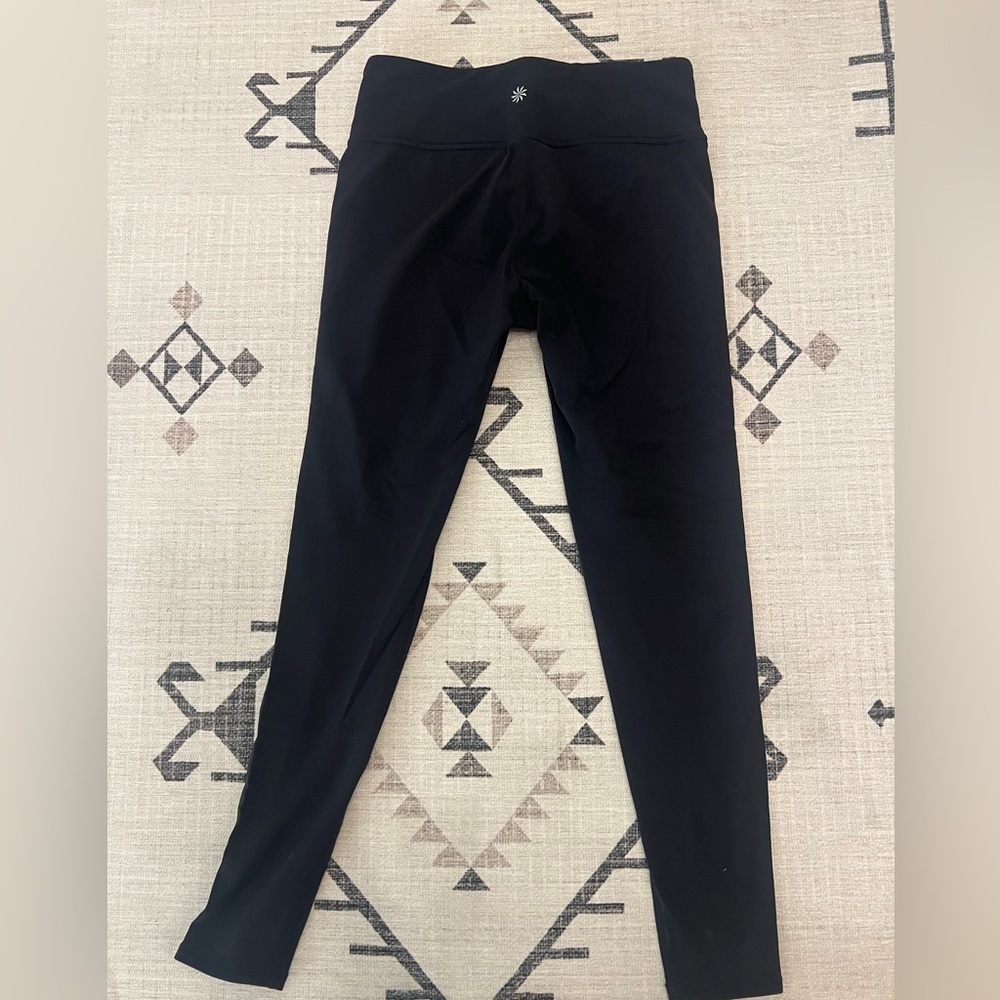 Athleta 7/8 tight size medium